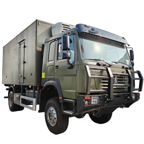 HOWO 4X2 4x4 Rhd Refrigerated Box Truck Chilled Lorry Cold Chian Insulated Curtainsider Thermo King