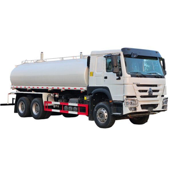 HOWO Sinotruk 18ton 4755 Gallon All-Wheel Water Sprayer Truck Drink Water Distributor Tank