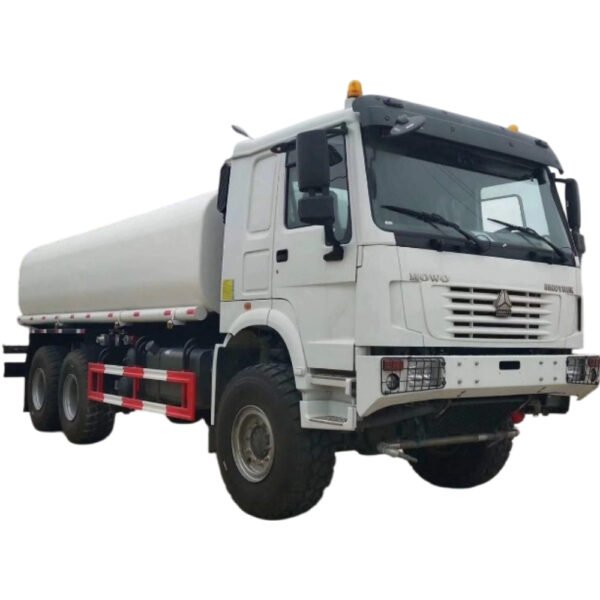 HOWO 6X6 all terrain water truck Water Bowser Truck