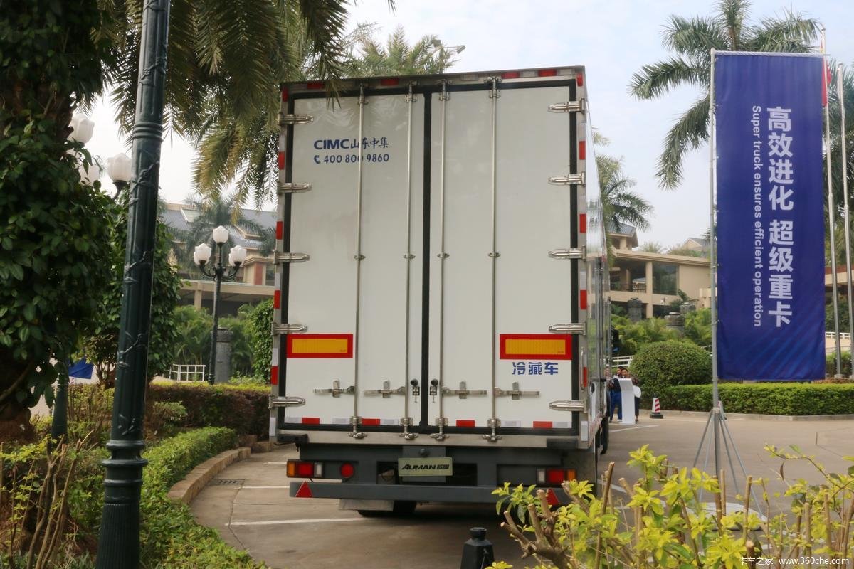 3axles Freezer Refrigerator Box Truck with Freezer Food Refrigerated Semi-Trailer Double-axis trailer Refrigerated truck - Image 10